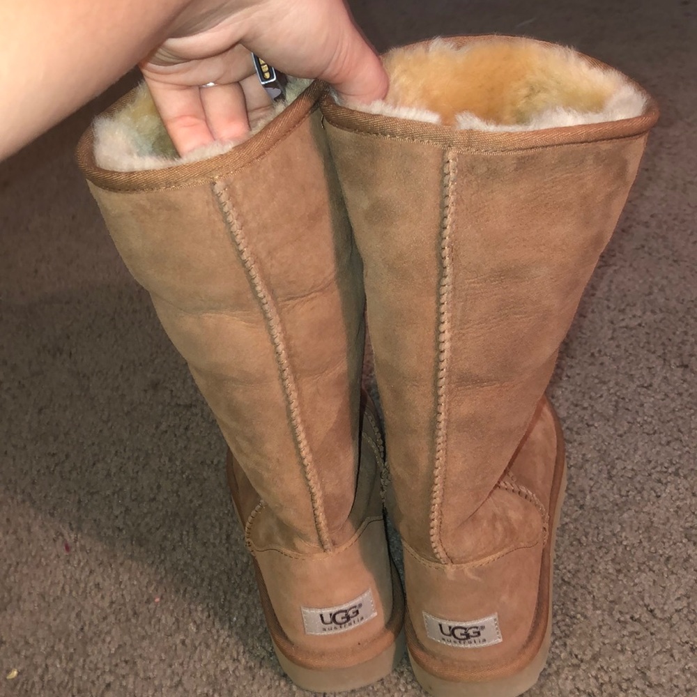 Tall tan ugg boots!